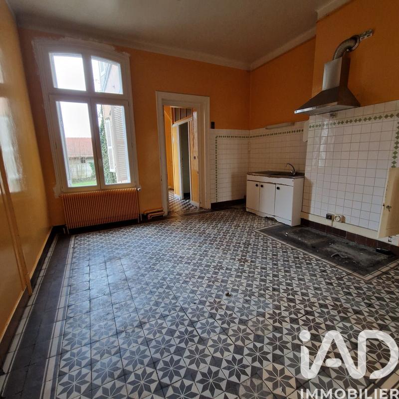 Maison - 440 m² - 14 pièces