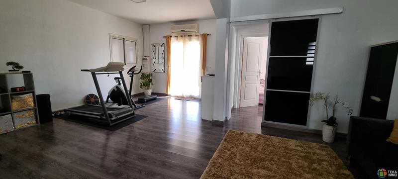 Villa - 255 m² - 6 pièces