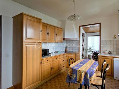 Maison - 90 m² - 3 pièces