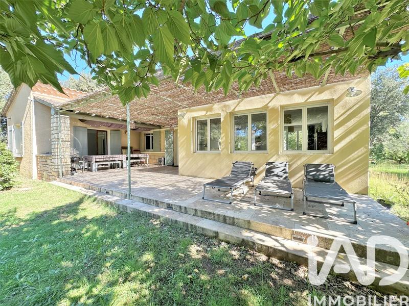 Maison - 138 m² - 6 pièces