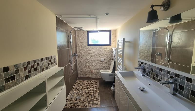 Demeure - 480 m² - 5 pièces