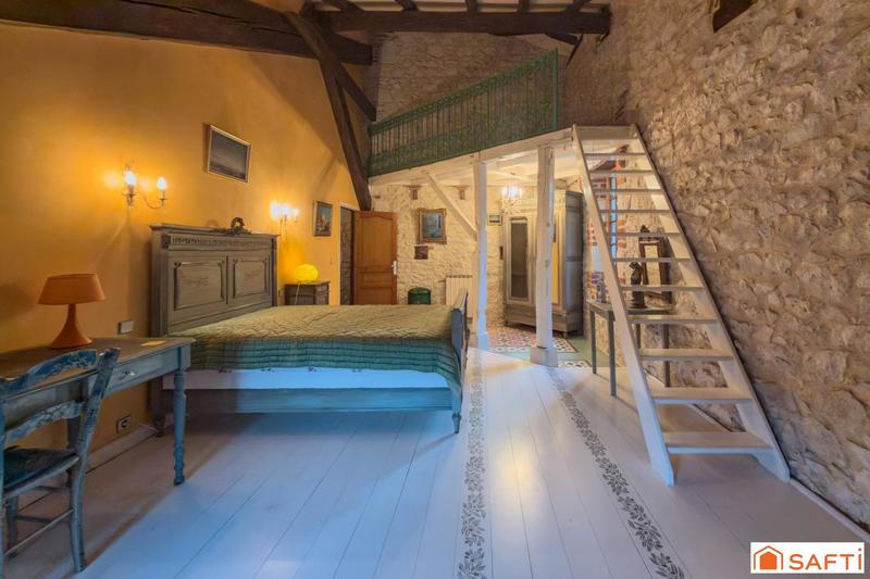 Maison - 165 m² - 4 pièces