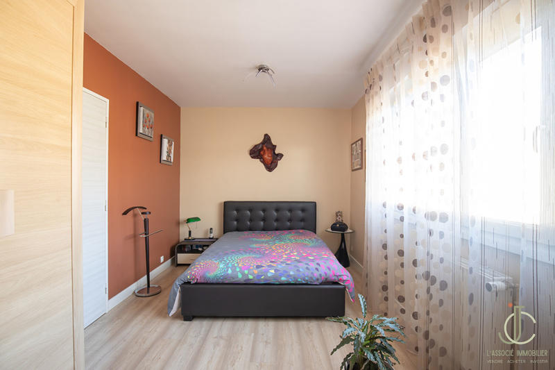 Appartement - 76 m² - 3 pièces