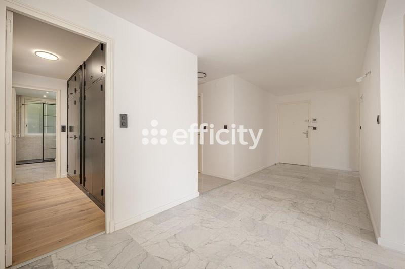 Appartement - 167 m² - 4 pièces