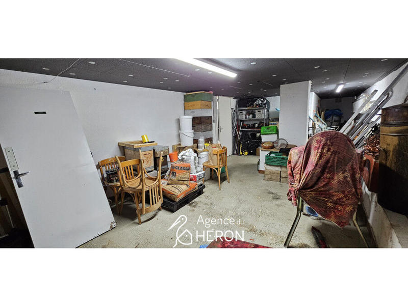 Propriété - 130 m² - 5 pièces