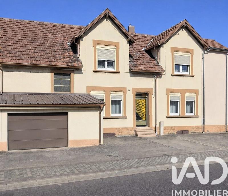 Maison - 114 m² - 7 pièces