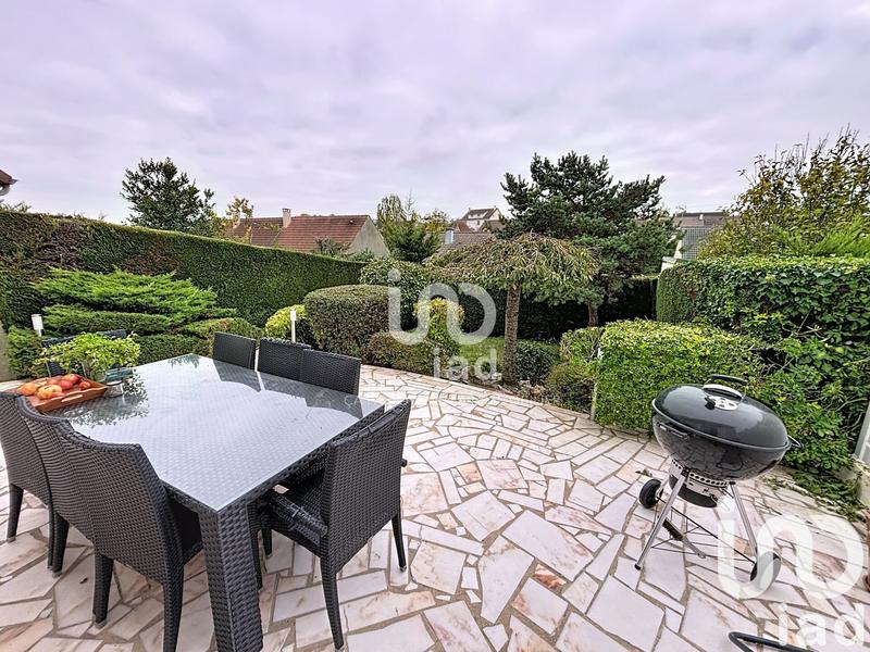 Maison - 105 m² - 6 pièces