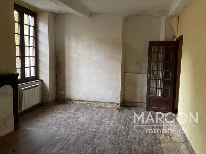 Maison - 190 m² - 5 pièces