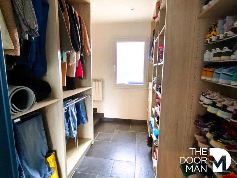 Propriété - 120 m² - 7 pièces