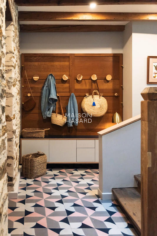 Maison - 219 m² - 8 pièces