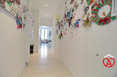 Appartement - 80 m² - 4 pièces