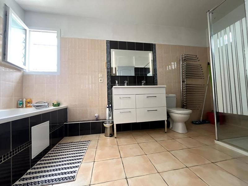 Maison - 132 m² - 5 pièces