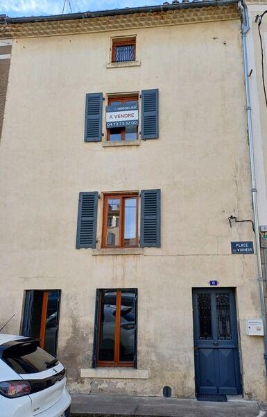 Maison - 80 m² - 3 pièces