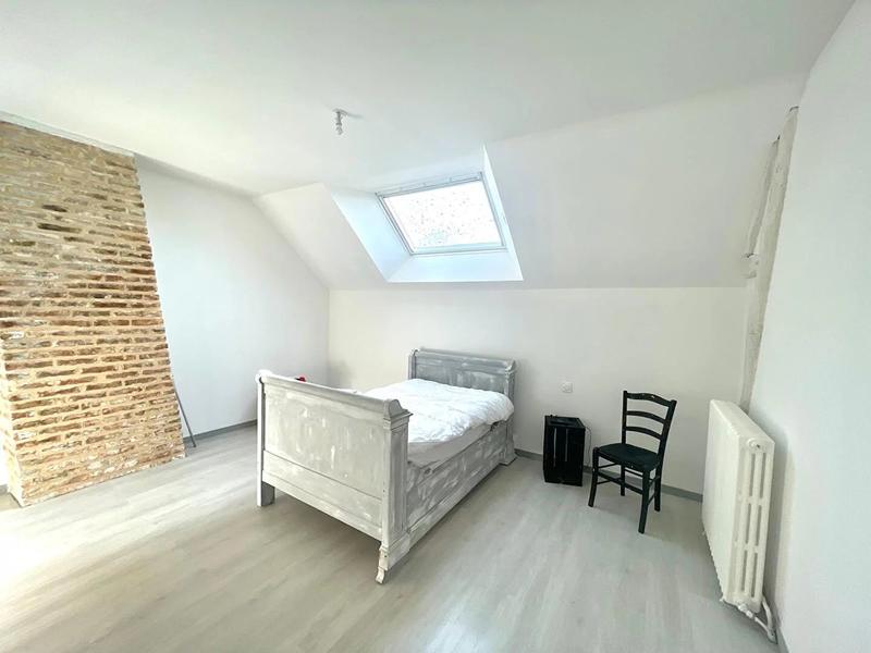 Maison - 214 m² - 5 pièces