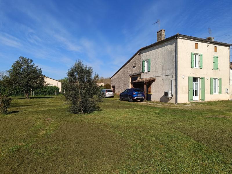 Maison ancienne - 111 m² - 5 pièces