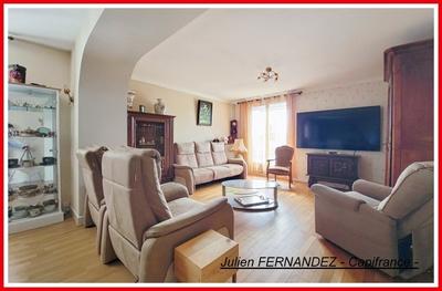 Maison - 193 m² - 8 pièces