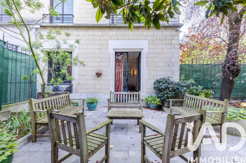 Duplex - 252 m² - 8 pièces