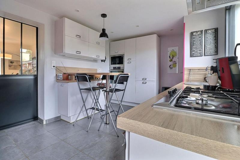 Maison - 137 m² - 4 pièces