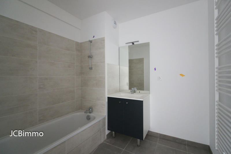 Appartement - 49 m² - 2 pièces