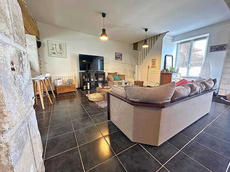 Maison en pierre - 120 m² - 5 pièces