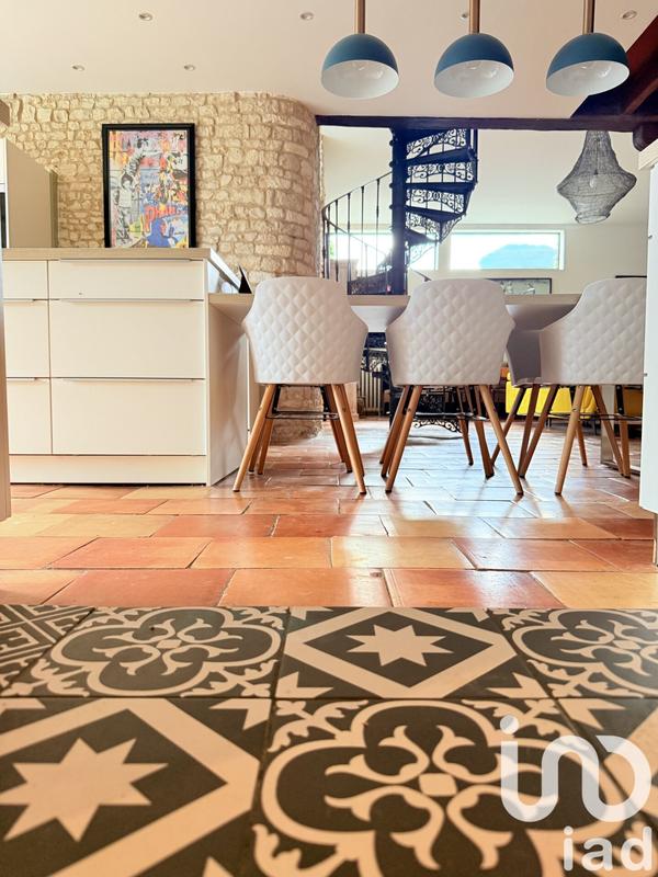 Maison - 622 m² - 14 pièces