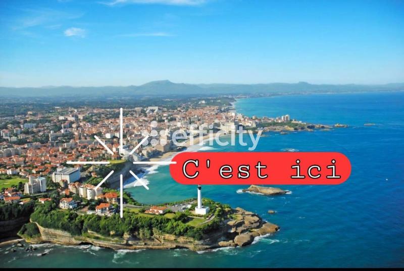 Appartement - 80 m² - 2 pièces