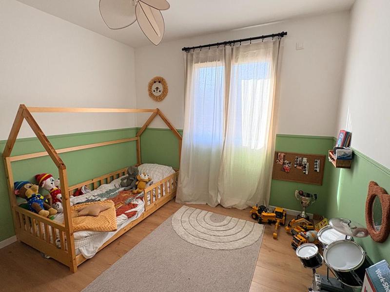 Maison - 96 m² - 4 pièces