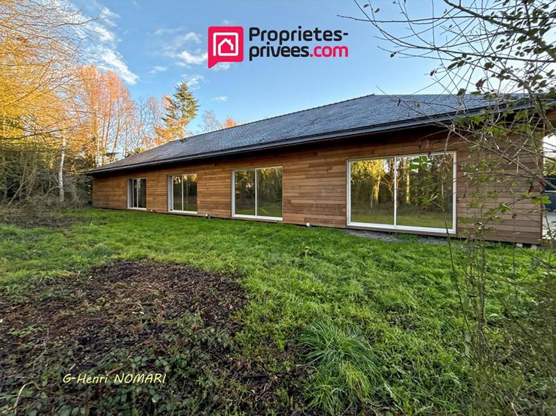 Maison - 234 m² - 3 pièces