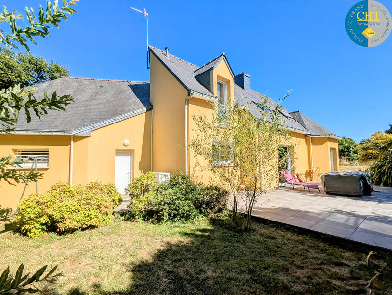 Maison - 120 m² - 6 pièces