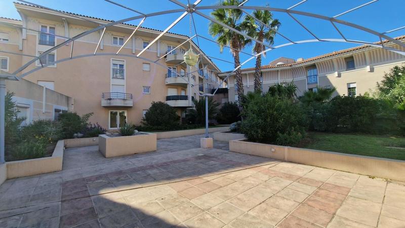 Appartement - 77 m² - 4 pièces