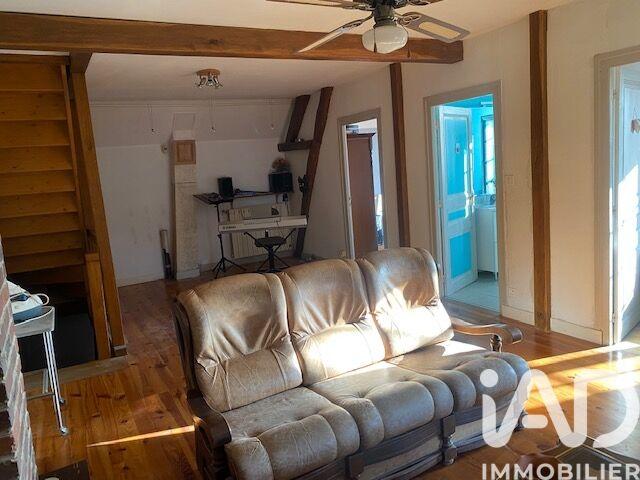 Maison - 182 m² - 7 pièces