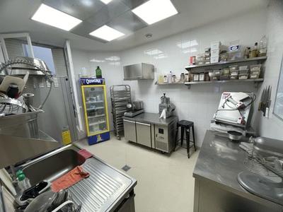 Fonds de commerce - Local commercial - 50 m²