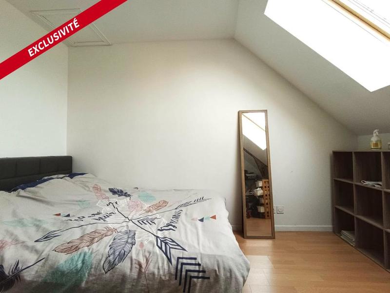 Maison - 242 m² - 10 pièces