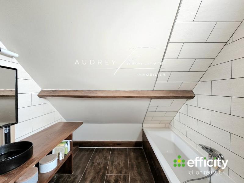 Pavillon - 101 m² - 6 pièces