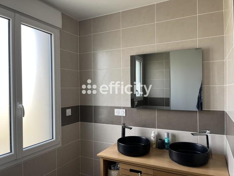 Maison - 131 m² - 6 pièces