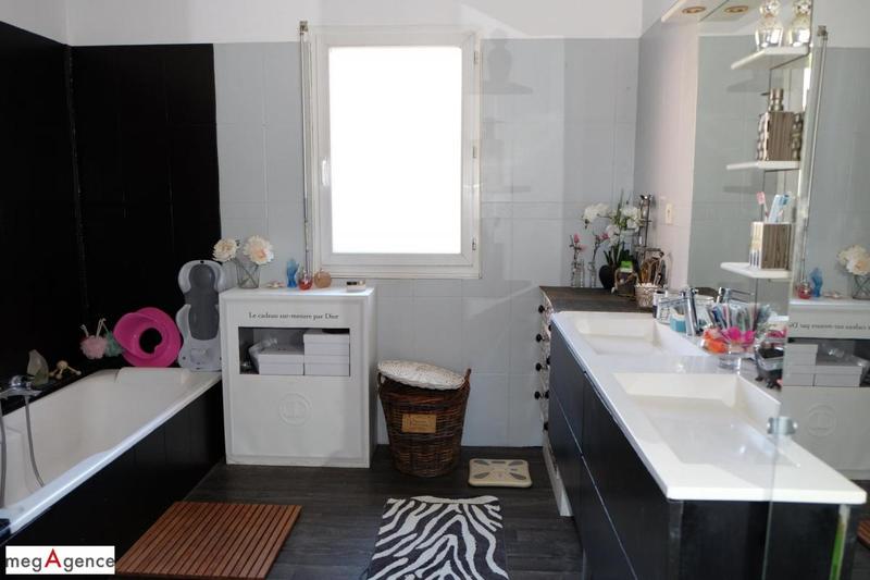 Villa - 103 m² - 4 pièces