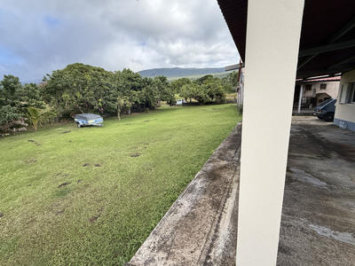 Propriété - 245 m² - 9 pièces