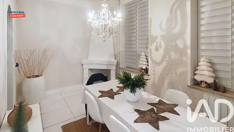 Maison - 260 m² - 14 pièces