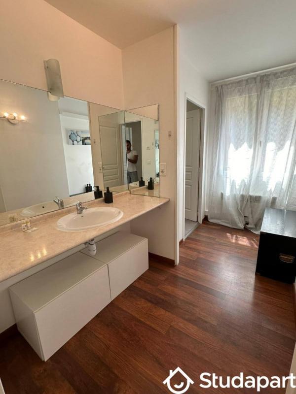 Appartement - 131 m² - 5 pièces