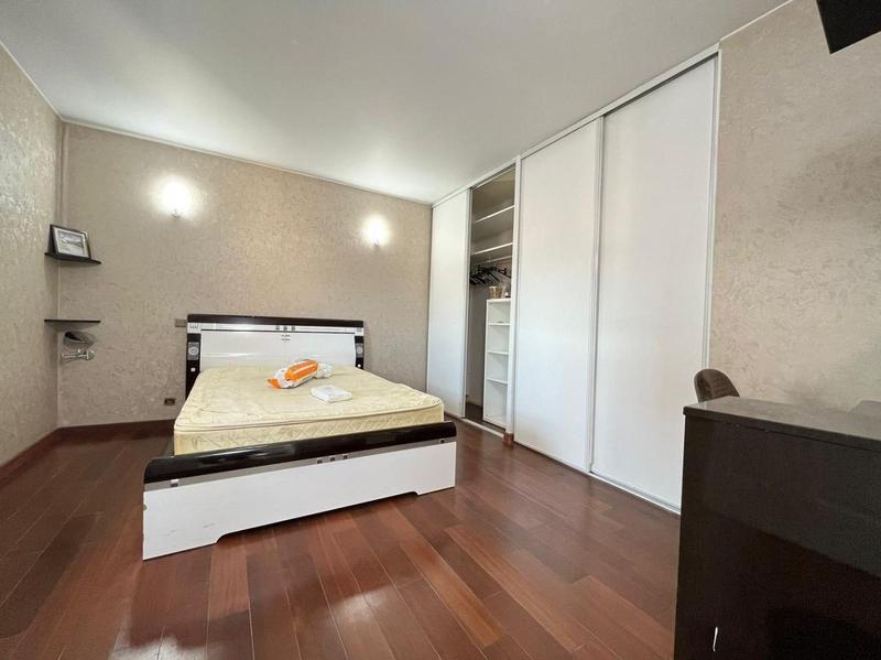 Appartement - 101 m² - 7 pièces