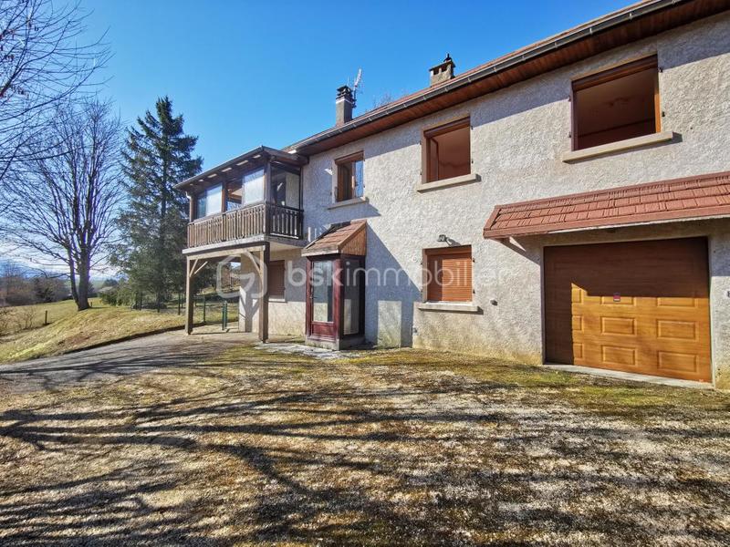Maison traditionnelle - 115 m² - 5 pièces