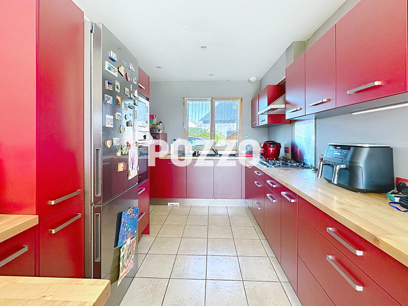 Maison - 172 m² - 7 pièces