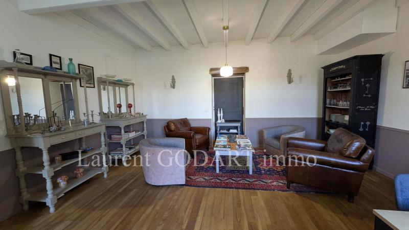 Maison - 426 m² - 14 pièces