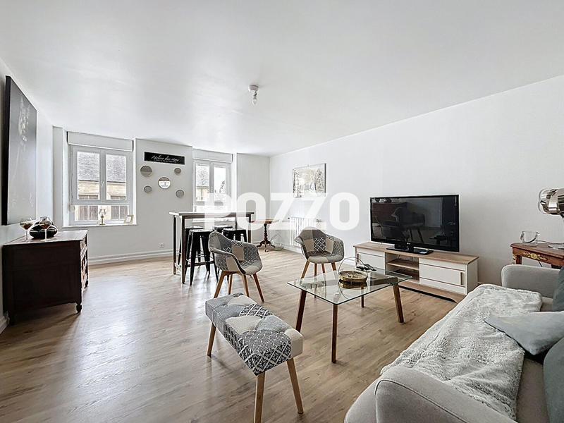 Immeuble - 8 pièces