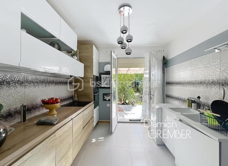 Maison - 118 m² - 5 pièces