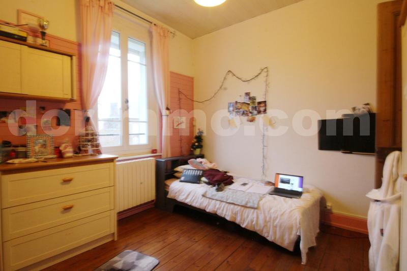 Maison ancienne - 140 m² - 8 pièces