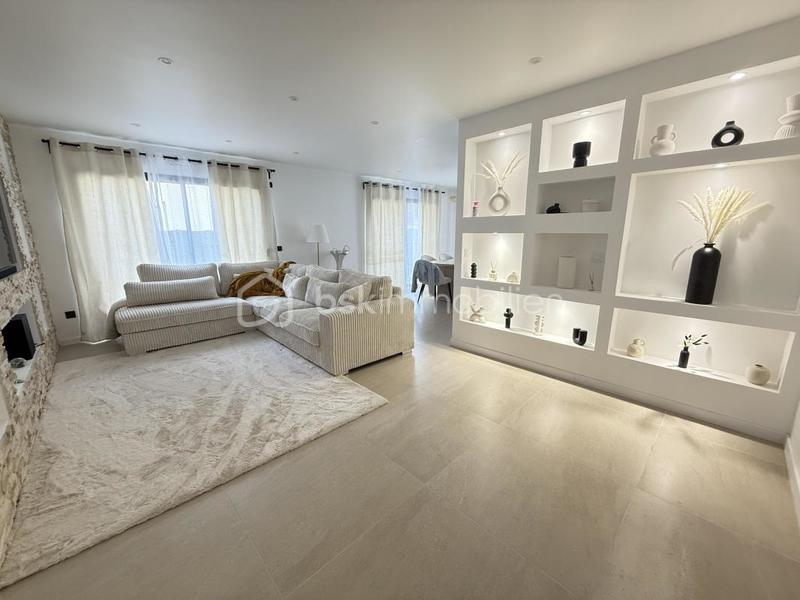 Maison - 150 m² - 6 pièces