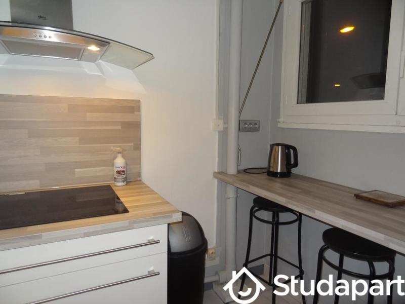 Chambre - 14 m² - 1 pièce