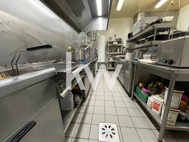 Fonds de commerce - Magasins - 200 m²