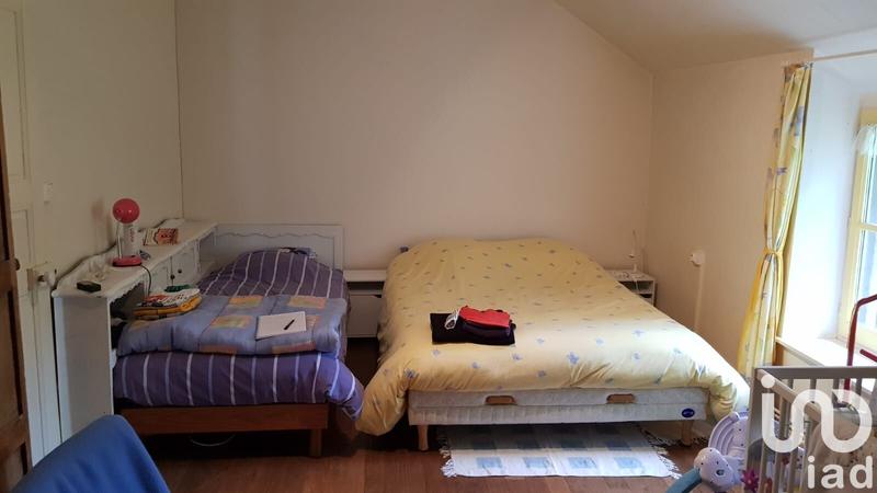 Maison - 247 m² - 13 pièces